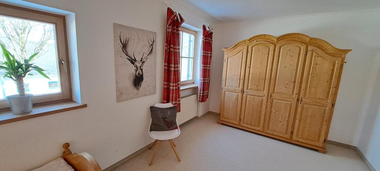 Traumhafte Ferienwohnung Auf 100 Quadratmetern Fuer 6 Pers Naehe Muenchen, Icm, Therme, Muc Forstinning 외부 사진